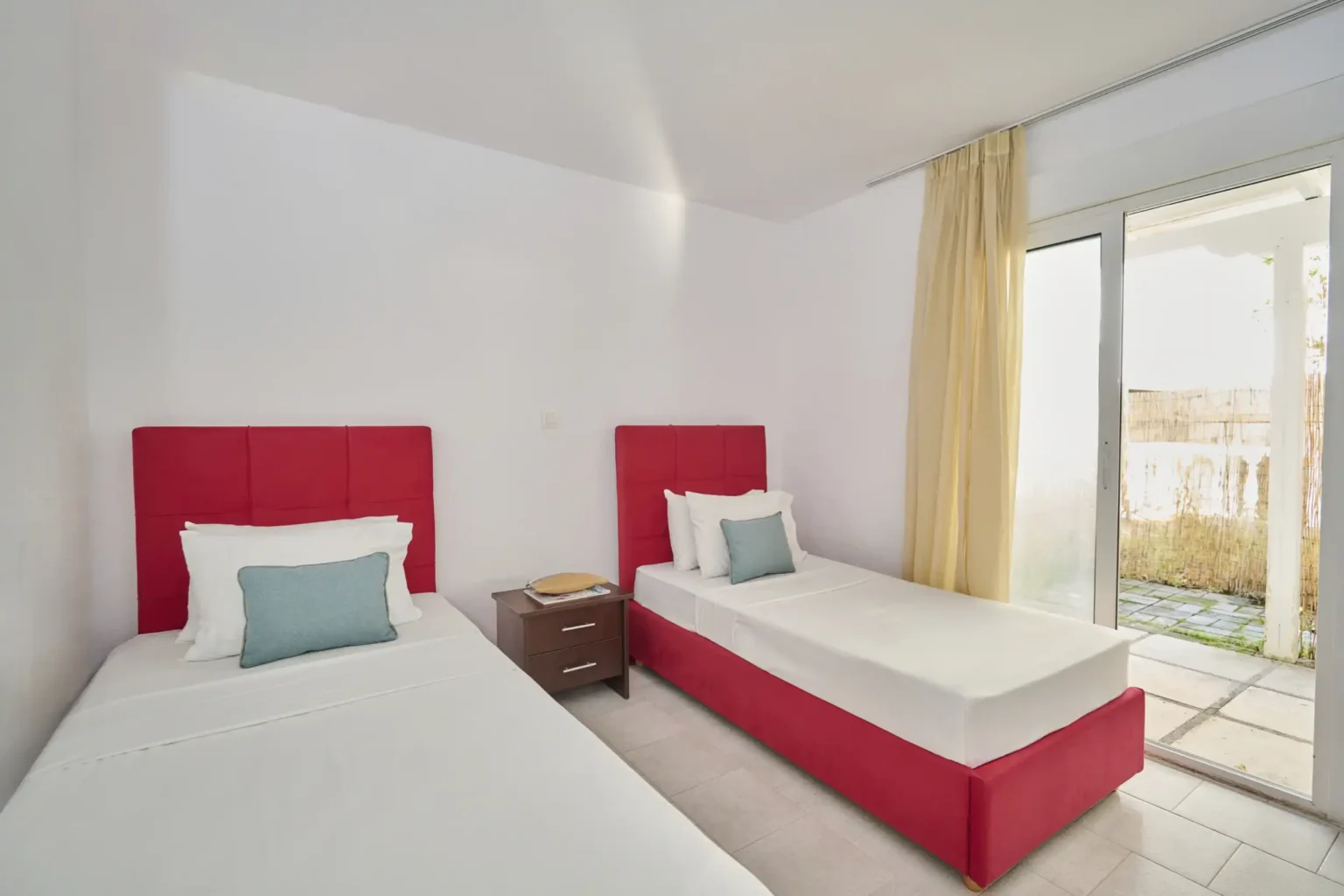 Family Apartment 2 Bedrooms Garden View (10)